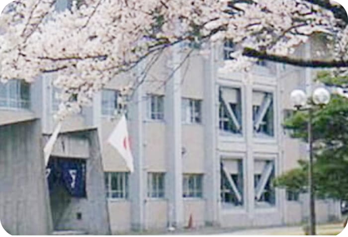 富山高校